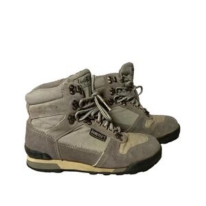 Vasque Boots Womens Size 7.5 Gray Suede Lace Up Round Toe Hiking Trails Gorpcore